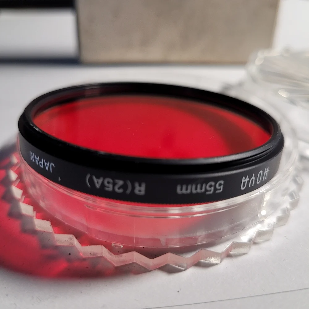 Lot/Bundle of FIVE vintage 55mm camera filters! Vivitar & Hoya